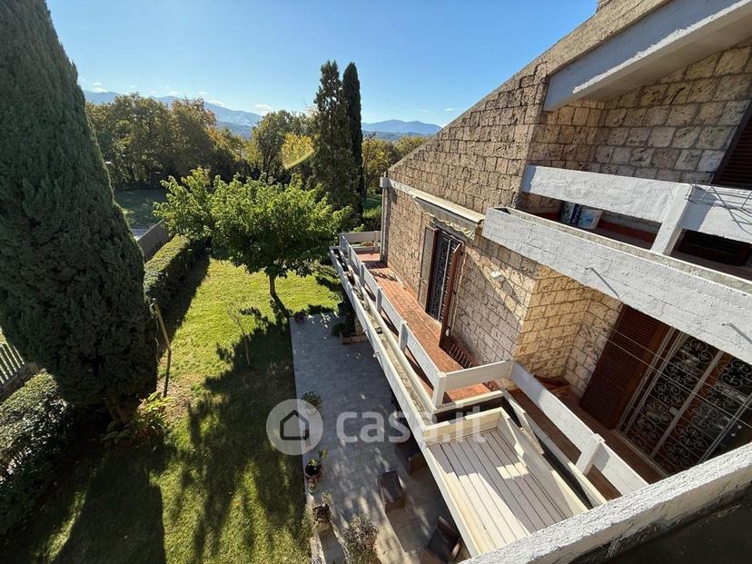 Villa in Via dei Colli — foto 18 di 33