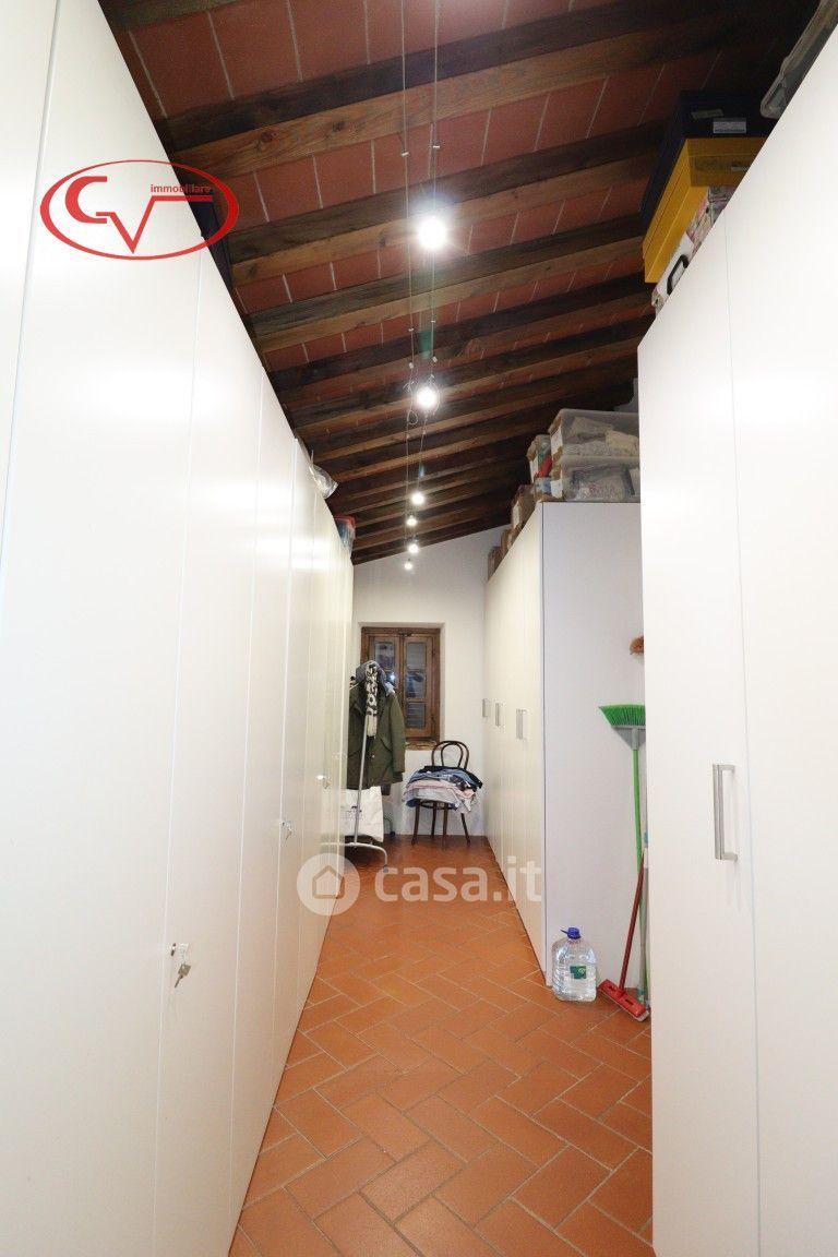 Villa in Via Guglielmo Oberdan — foto 25 di 53