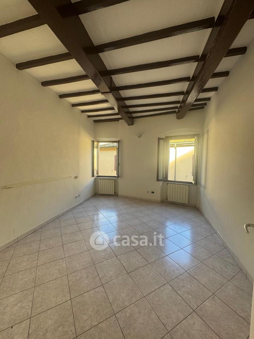 Trilocale in Vicolo Ugo Bassi 1 — foto 8 di 29