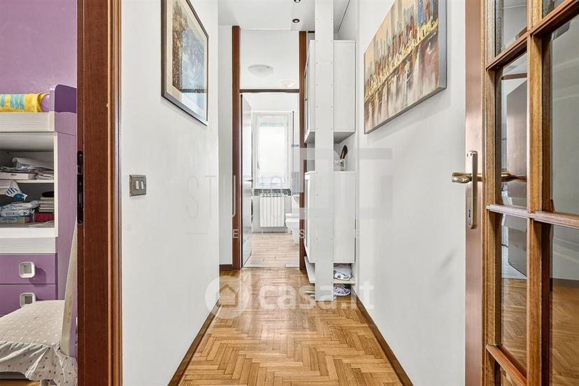Trilocale in Viale Vittorio Veneto 17 — foto 4 di 19