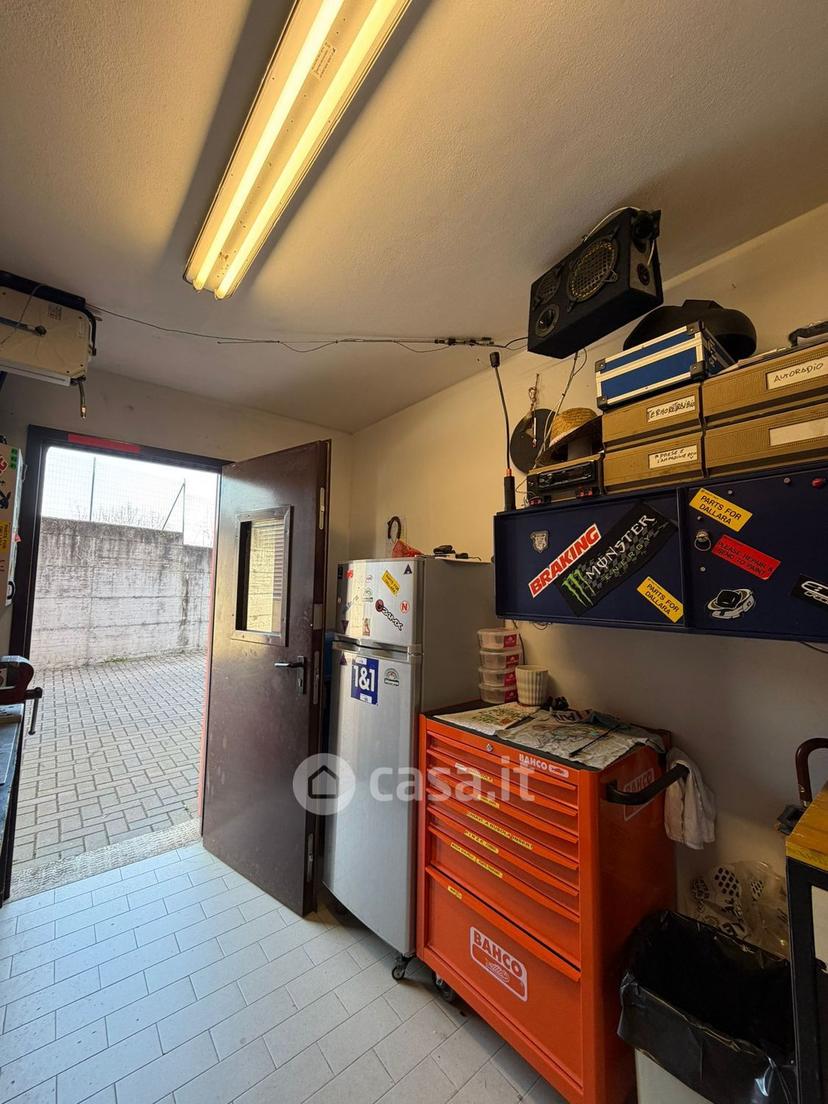 Quadrilocale in Via Maria Lunga 12 — foto 22 di 31