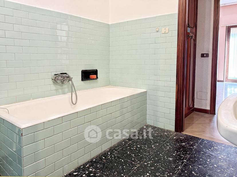 Quadrilocale in Piazza Comitato 30 — foto 34 di 49