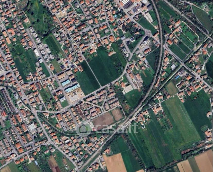 Trilocale in Via delle Ginestre — foto 11 di 21