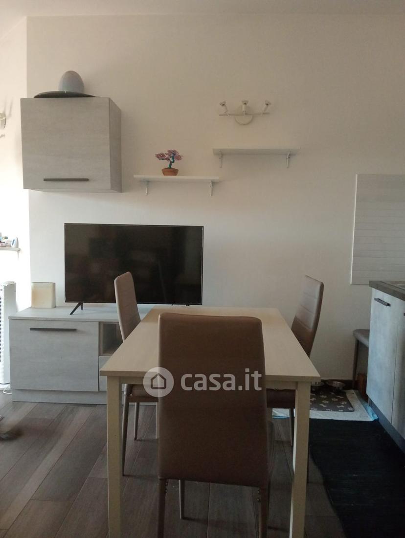 Bilocale in Via Luciano Raschio — foto 3 di 14