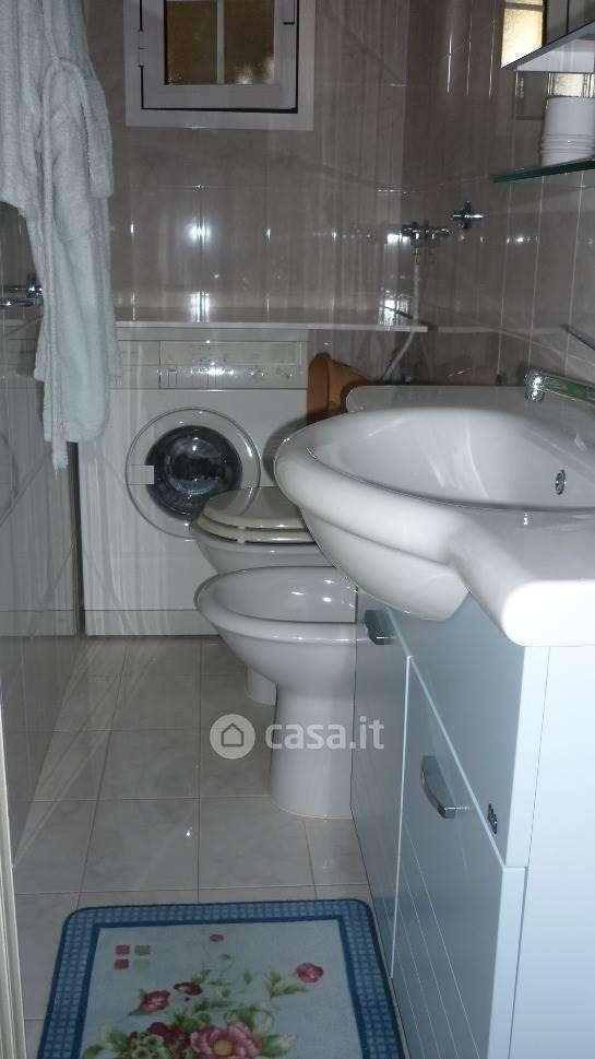 Trilocale in Lungomare Galileo Galilei — foto 18 di 24