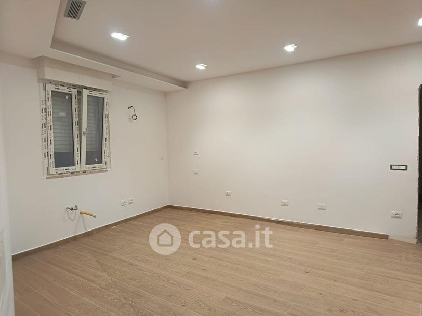 Trilocale in Via Papa Giovanni XXIII — foto 3 di 19