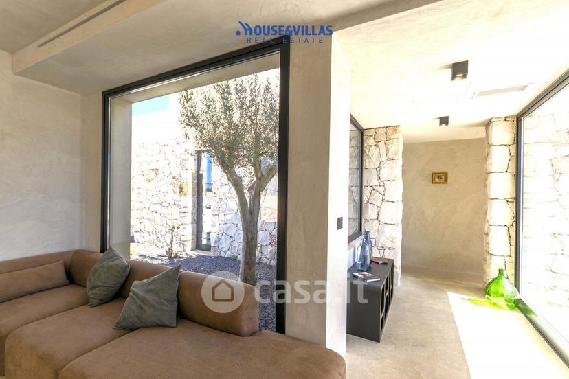 Villa in Via Puzzi — foto 23 di 68