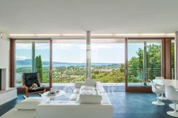 Villa in Via Bocca di Croce