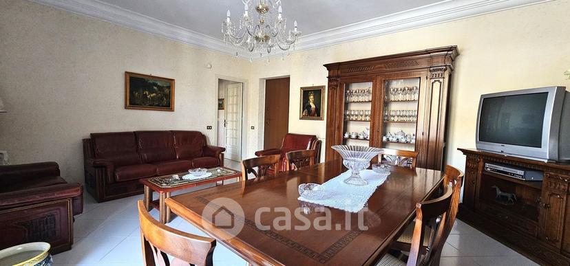 Quadrilocale in Viale Duca degli Abruzzi 14 — foto 31 di 31