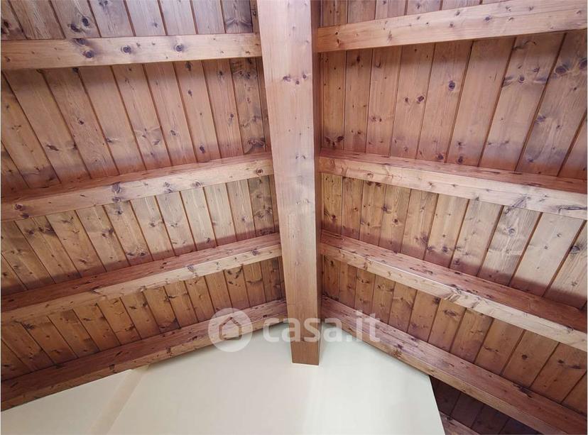Villa in Corso Benedetto Cairoli 80 — foto 4 di 27