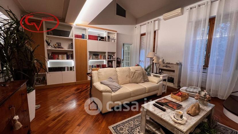 Appartamento in Via Francesco Petrarca — foto 15 di 26