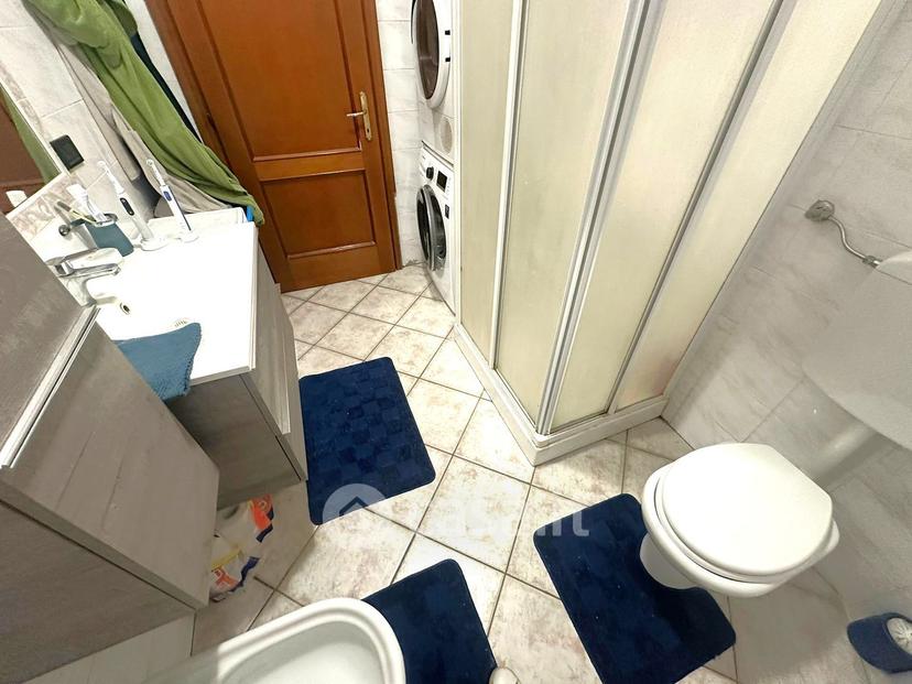 Trilocale in Via Farini — foto 2 di 28