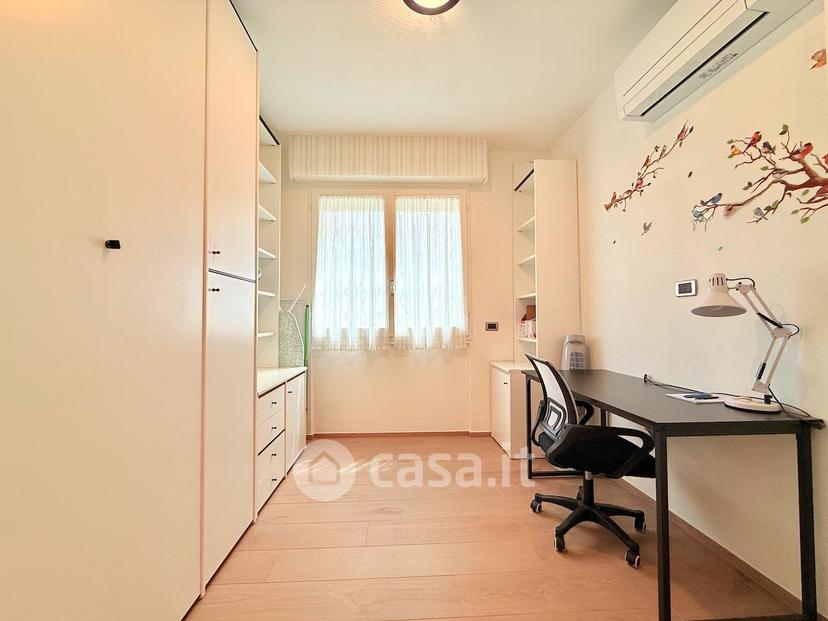 Trilocale in Via Giuseppe di Vittorio 36 — foto 18 di 26