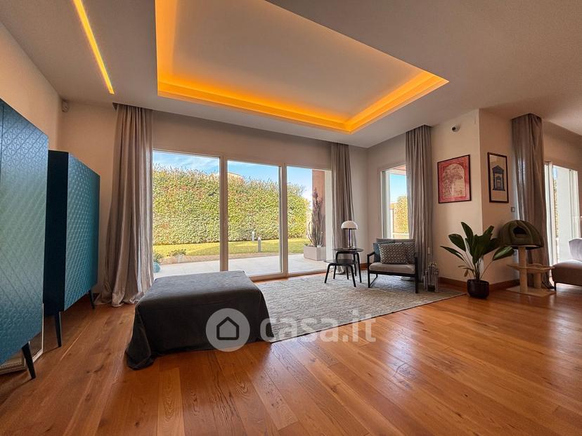 Villa in Via Giammatteo — foto 45 di 83