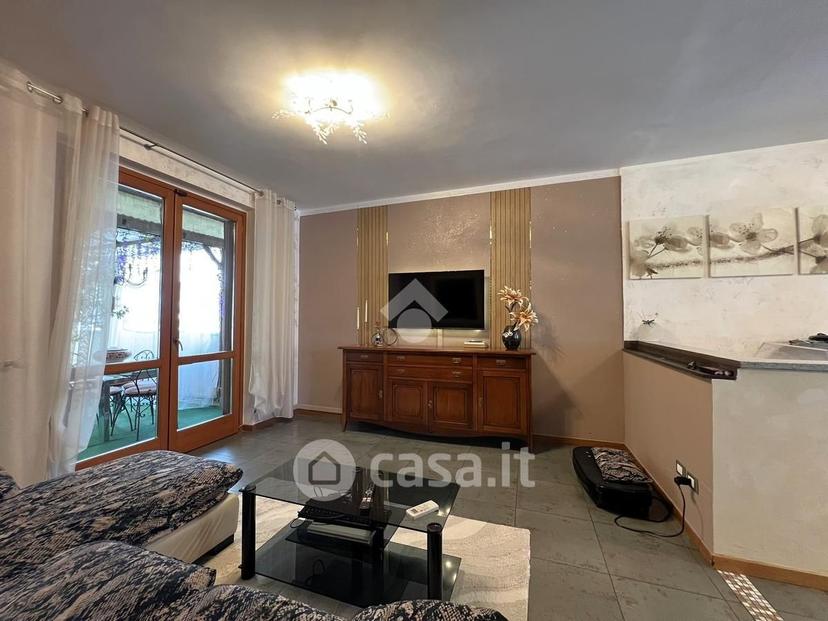 Trilocale in Via Ticino 1 — foto 7 di 50