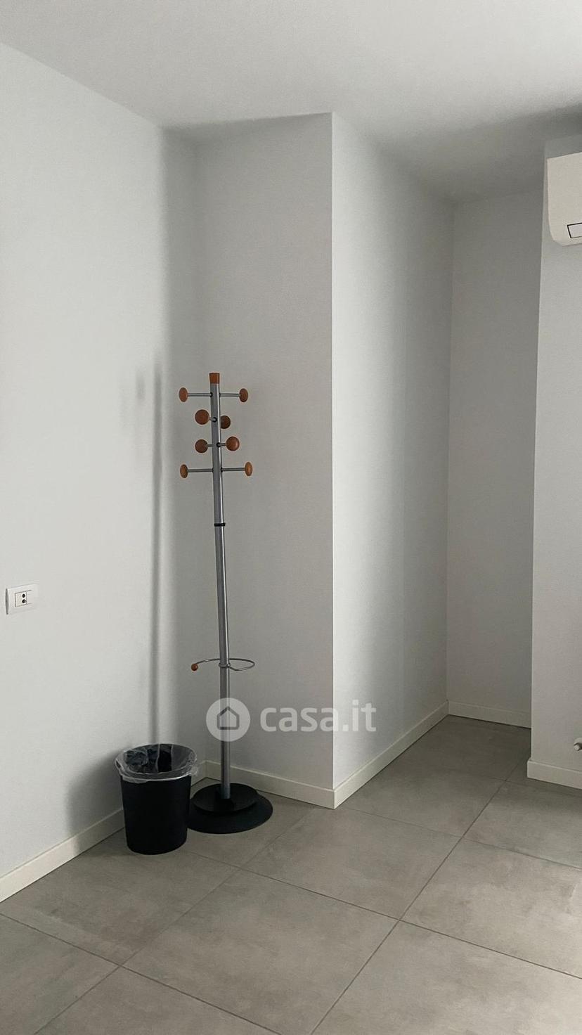 Trilocale in Corso Giuseppe Garibaldi 127 — foto 14 di 20