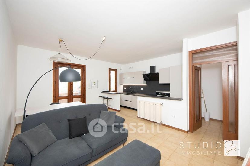 Trilocale in Via Eugenio Montale — foto 15 di 27