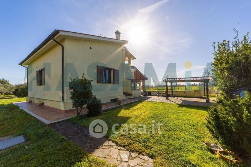 Villa in Strada San Lorenzo — foto 20 di 23