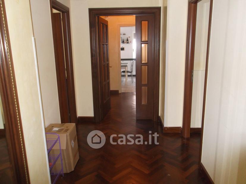 Stanza in Via Cremona 4 — foto 3 di 10