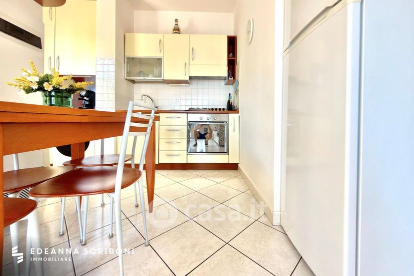 Trilocale in Via Aurelia 111 — foto 22 di 38