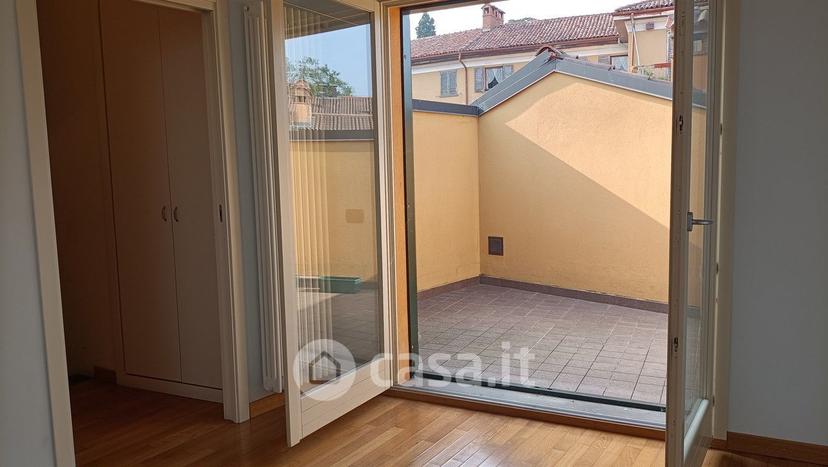 Trilocale in Piazza Giuseppe Garibaldi — foto 35 di 49