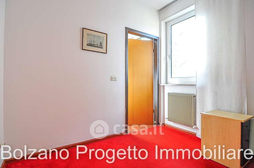 Appartamento in Via Ludwig Thuile — foto 76 di 91