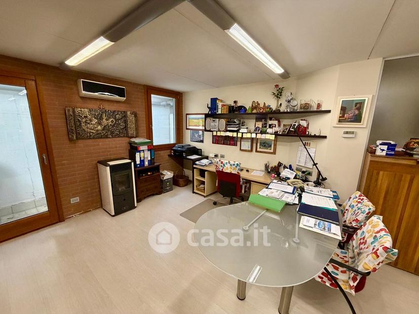 Quadrilocale in Via dei Tigli — foto 15 di 43