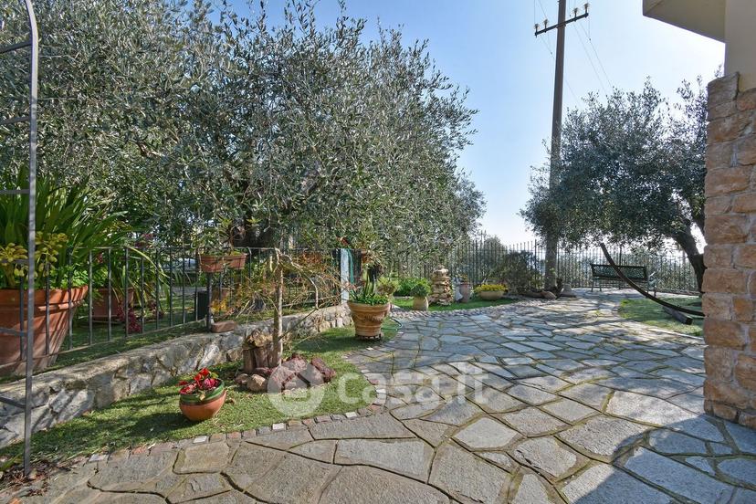 Villa in Strada Villetta — foto 25 di 30