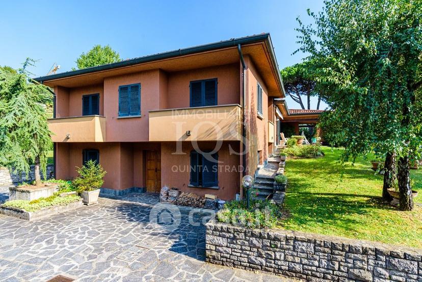 Villa in Via U. Foscolo 16 — foto 31 di 31