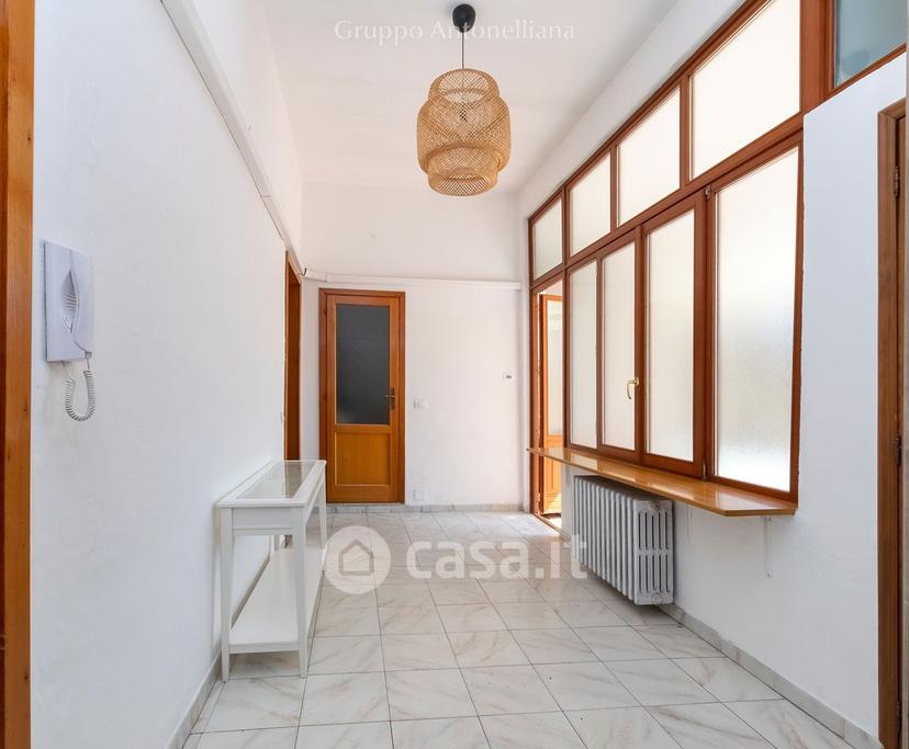 Quadrilocale in Via Real Collegio 18 — foto 10 di 24