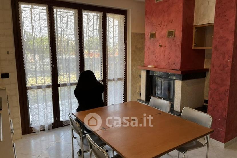 Quadrilocale in Via Cadore 5 — foto 17 di 39