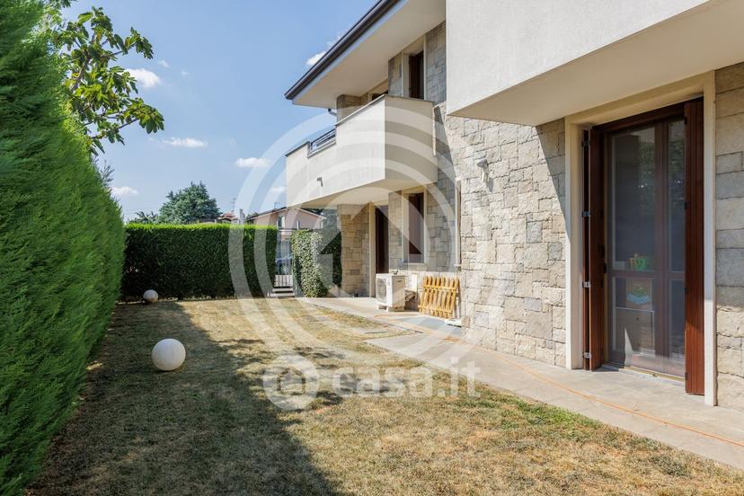 Trilocale in Via Oreno 32 /3 — foto 27 di 29