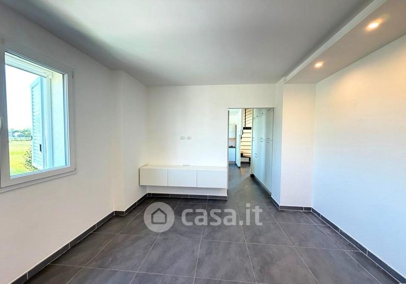 Quadrilocale in Via Unita d'Italia — foto 19 di 28