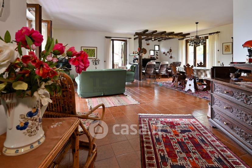Villa in Viale Belvedere 14 — foto 15 di 77