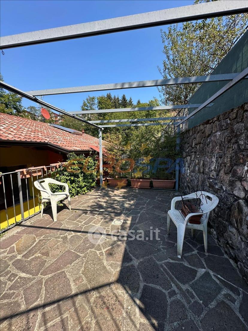 Villa in Via Monte Cervino 69 — foto 4 di 26