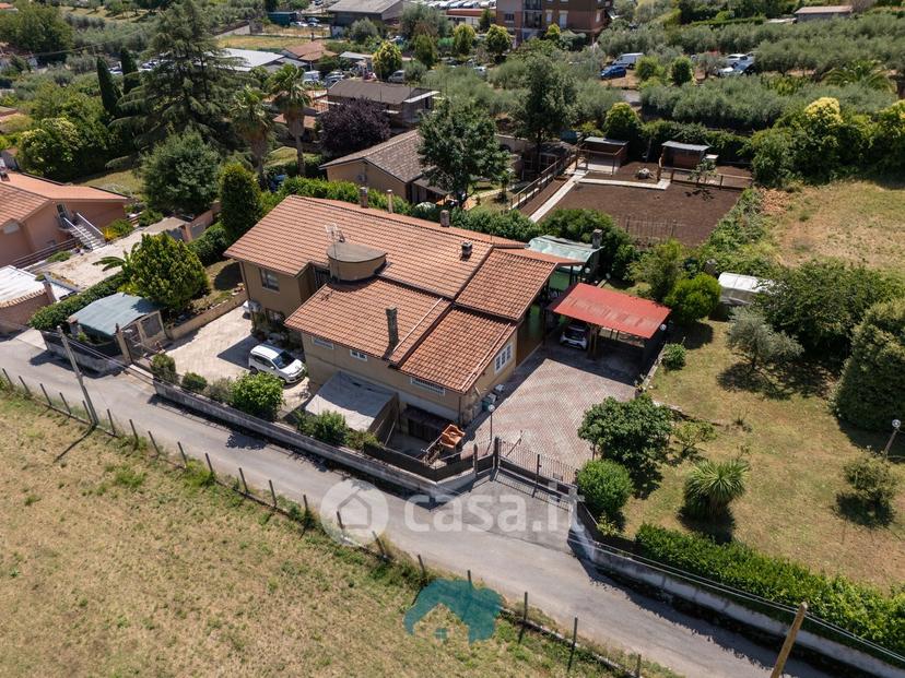 Villa in Via Col Fiorito — foto 10 di 67