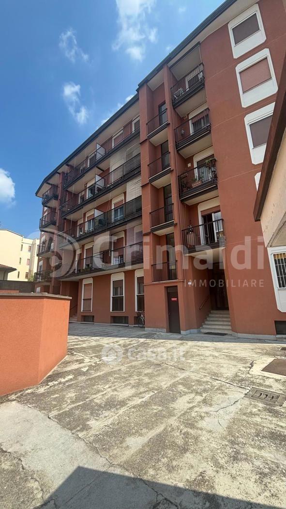 Quadrilocale in Via Cassolnovo 7 — foto 27 di 35