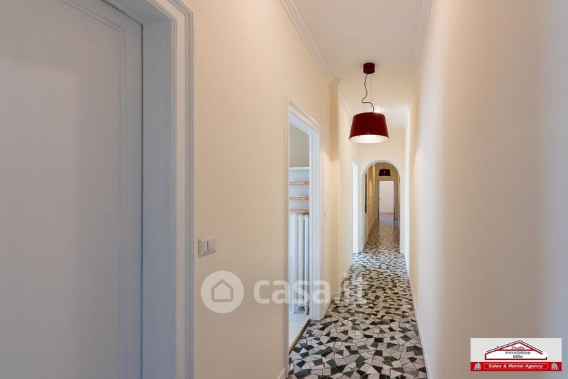 Trilocale in Via Giovanni Boccaccio — foto 2 di 40