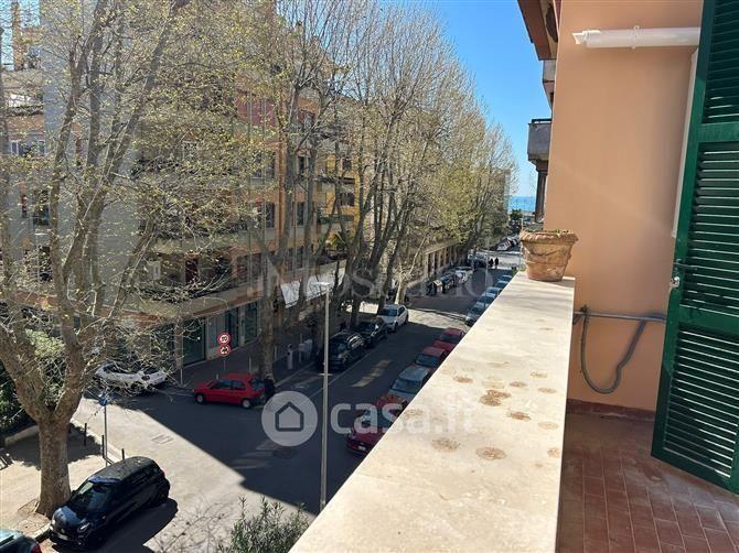 Trilocale in Via dei Navicellari — foto 30 di 30