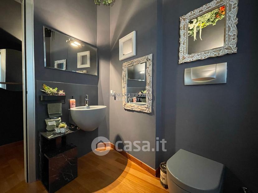 Villa in Via Alcide de Gasperi — foto 18 di 38