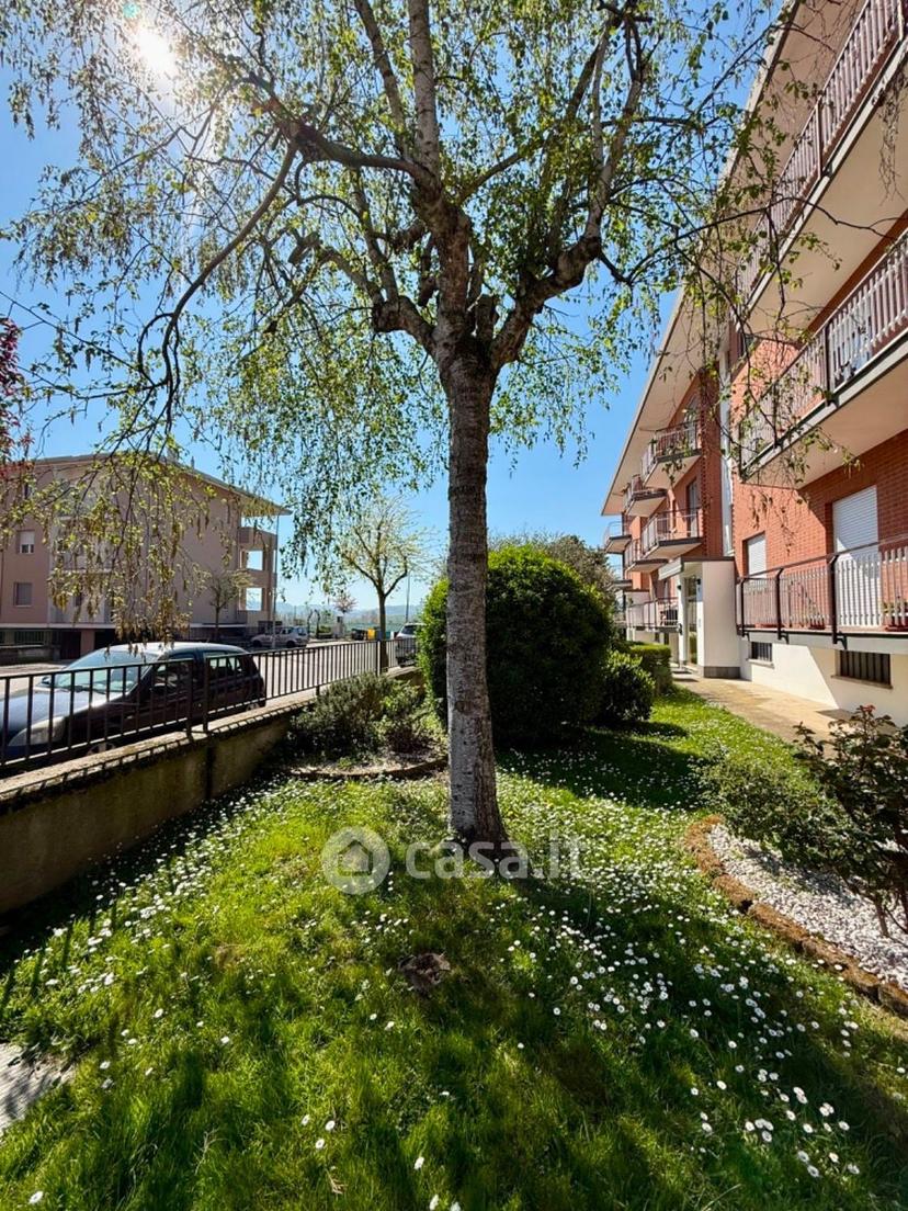 Quadrilocale in Via Graziano 12 — foto 19 di 57