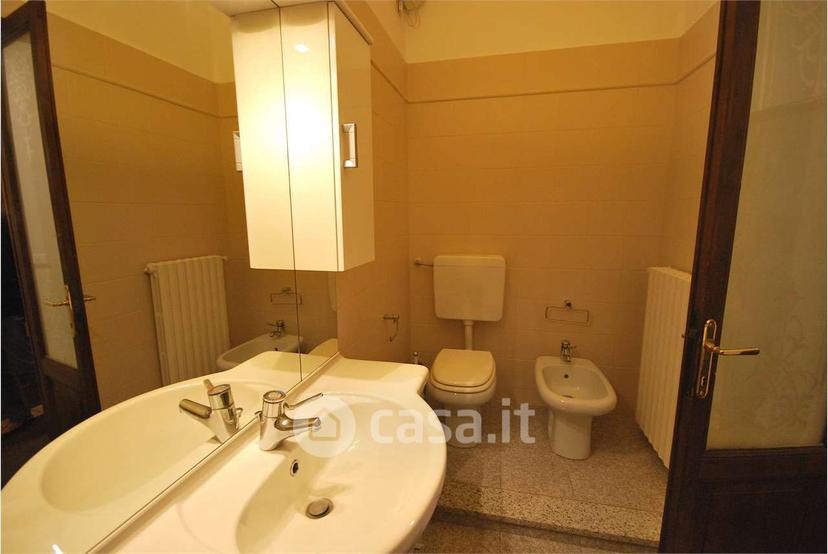Trilocale in Via Fratelli Rosselli — foto 6 di 71