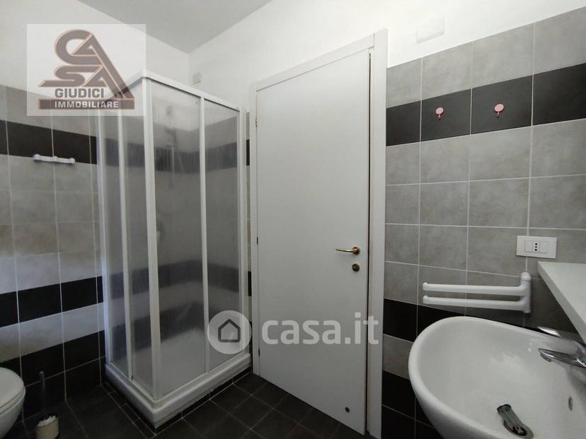 Monolocale in Viale Rimembranze 1 — foto 16 di 22