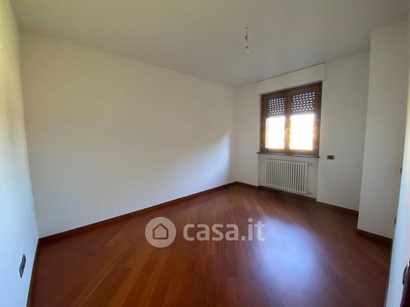 Trilocale in Via San Defendente — foto 3 di 17