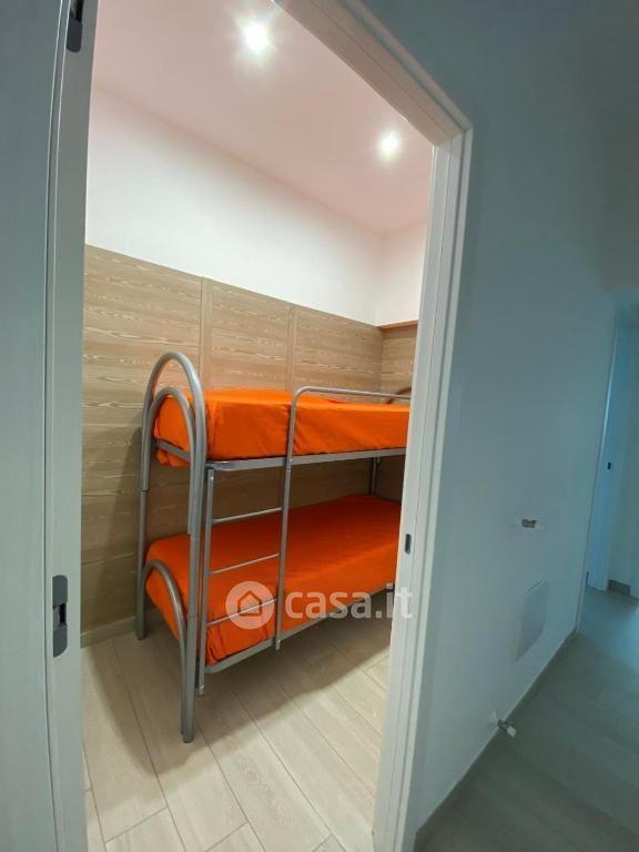 Trilocale in Lungomare Nazario Sauro 46 — foto 8 di 28