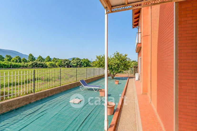 Villa in Via Tiziano 6 — foto 6 di 55