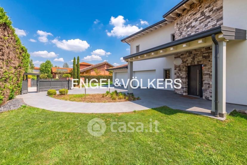 Villa in Via del Borgo 2 — foto 5 di 33