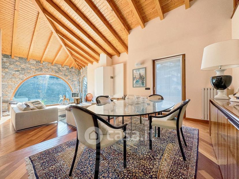 Villa in Via C. Battisti 84 — foto 38 di 39