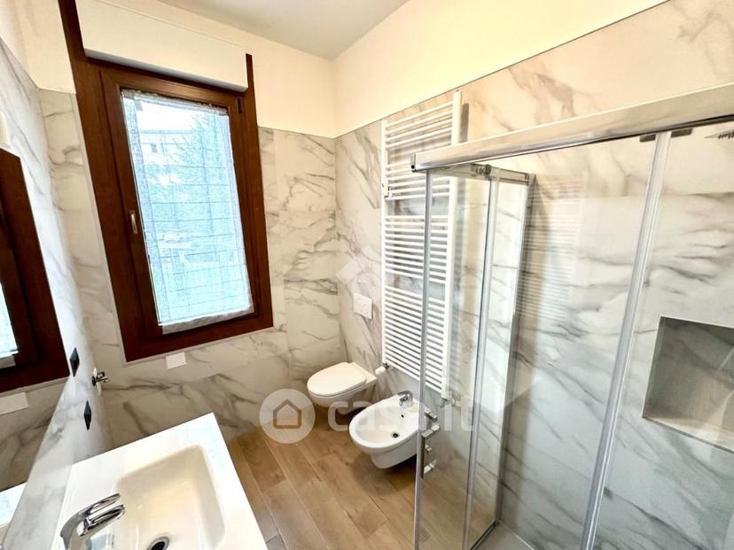Quadrilocale in Via Domenico Turazza — foto 12 di 25