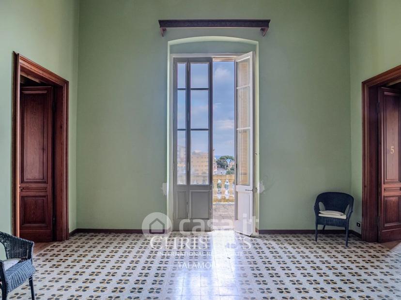 Villa in Strada Statale 1 173 — foto 36 di 37